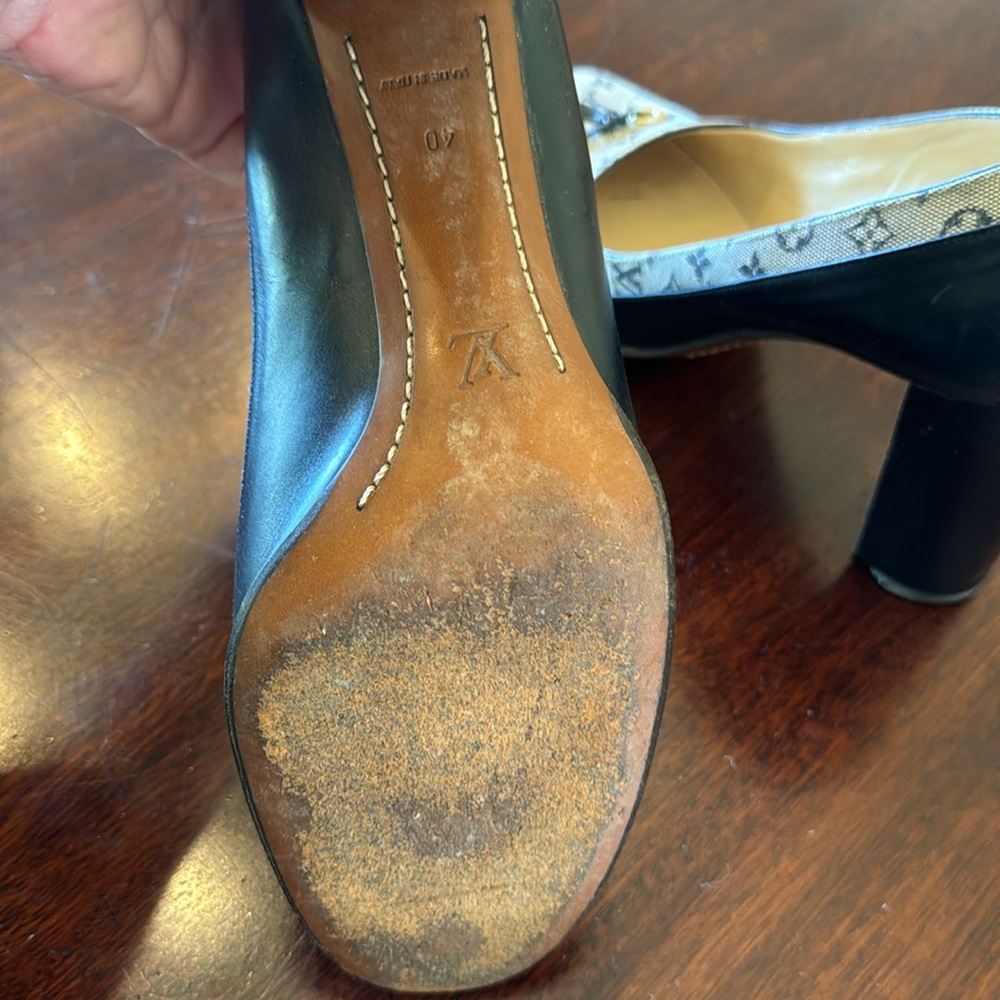 Louis Vuitton pumps - Picture 7 of 7